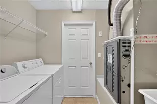 36731 Tropical Wind Ln, Grand Island, FL 32735 - Photo 21