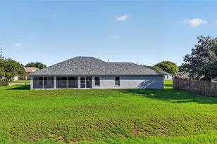 36731 Tropical Wind Ln, Grand Island, FL 32735 - Photo 37