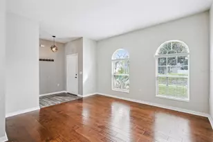 542 Groves End Ln, Winter Garden, FL 34787 - Photo 5