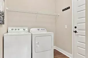 198 Stargrass Dr, Auburndale, FL 33823 - Photo 53