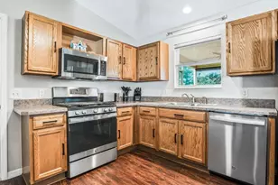 17632 SE 92nd Grantham Terrace, The Villages, FL 32162 - Photo 9