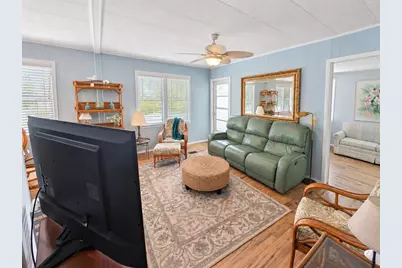 419 Sinclair Circle, Tavares, FL 32778 - Photo 7