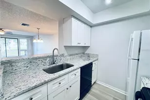 5089 Eaglesmere Dr, Orlando, FL 32819 - Photo 7