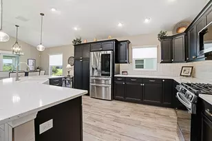3075 Licciardello Path, The Villages, FL 32163 - Photo 7