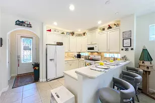 8290 Bridgeport Bay, Mount Dora, FL 32757 - Photo 13