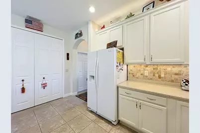 8290 Bridgeport Bay, Mount Dora, FL 32757 - Photo 11