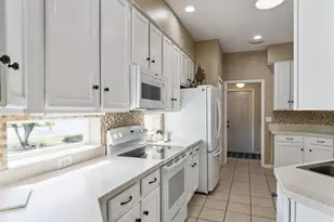 5401 Essex Ct, Leesburg, FL 34748 - Photo 9