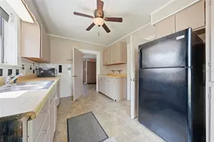 605 S Main Ave, Minneola, FL 34715 - Photo 15