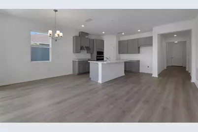 2962 Supermarine Road, Tavares, FL 32778 - Photo 5
