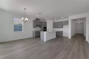 2962 Supermarine Rd, Tavares, FL 32778 - Photo 5