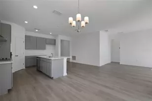 2962 Supermarine Rd, Tavares, FL 32778 - Photo 11