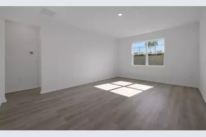 2962 Supermarine Road, Tavares, FL 32778 - Photo 7