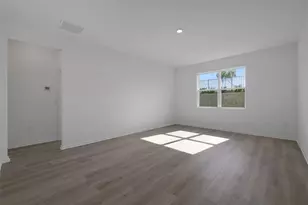 2962 Supermarine Rd, Tavares, FL 32778 - Photo 7