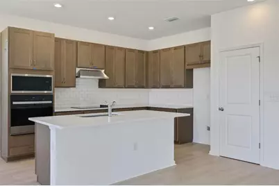 2956 Supermarine Road, Tavares, FL 32778 - Photo 11