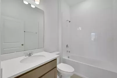 2956 Supermarine Road, Tavares, FL 32778 - Photo 33
