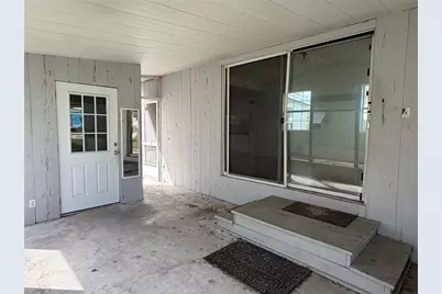 26143 Rose Lane, Astatula, FL 34705 - Photo 5