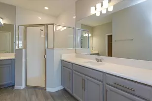 2914 Supermarine Rd, Tavares, FL 32778 - Photo 17