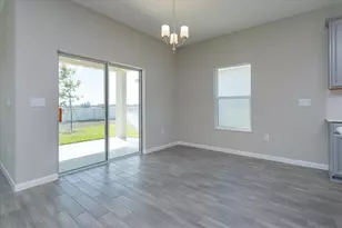 2914 Supermarine Rd, Tavares, FL 32778 - Photo 9