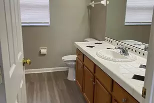 33822 Fairhaven Ct, Leesburg, FL 34788 - Photo 9