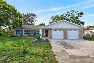 5234 Fredrick Rd, Fruitland Park, FL 34731 - Photo 1