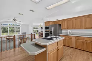 12040 SE 94th Ct, Belleview, FL 34420 - Photo 9