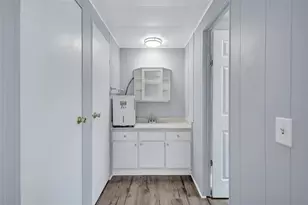 7777 46th Ave N, Saint Petersburg, FL 33709 - Photo 31