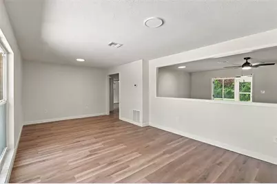 1521 N Lakeview Avenue, Leesburg, FL 34748 - Photo 25