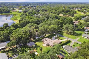 1521 N Lakeview Ave, Leesburg, FL 34748 - Photo 33
