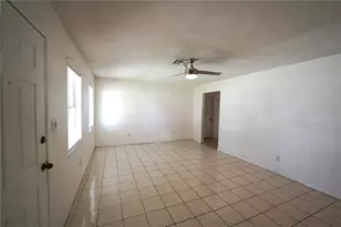 132 Gardenia Rd, Kissimmee, FL 34743 - Photo 9