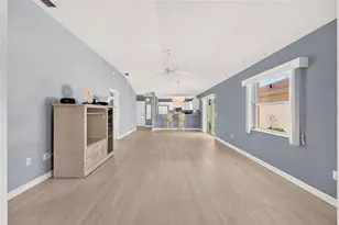 1217 Santa Cruz Dr, The Villages, FL 32162 - Photo 17