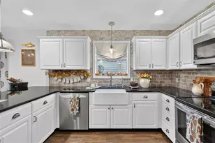 1700 Jadestone Terrace, The Villages, FL 32162 - Photo 5