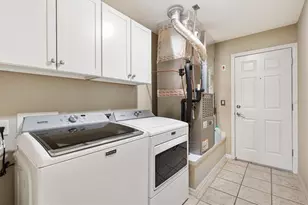 2798 Churchill Downs, The Villages, FL 32162 - Photo 23