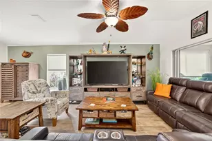 13662 SE 89th Ct, Summerfield, FL 34491 - Photo 11