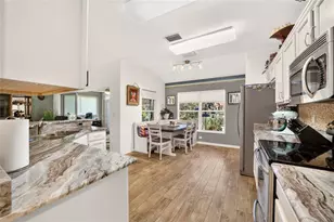 13662 SE 89th Ct, Summerfield, FL 34491 - Photo 17