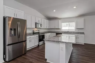 1434 Geranium Dr, Mascotte, FL 34753 - Photo 7