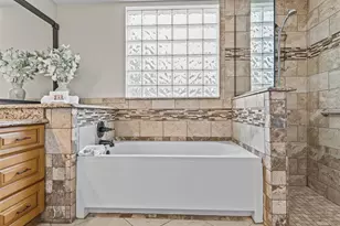 1802 Estafana Way, The Villages, FL 32159 - Photo 29