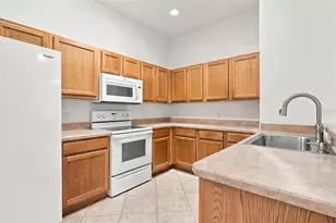 12386 NE 50th View, Oxford, FL 34484 - Photo 13