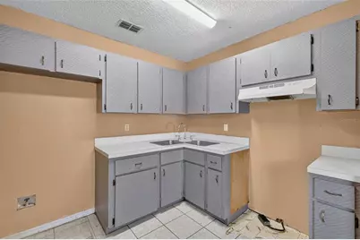 902 Talladega Street, Leesburg, FL 34748 - Photo 9
