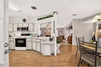 920 Silver Oak Avenue, The Villages, FL 32159 - Photo 5