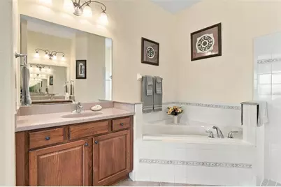 39118 Griffin Landing, Lady Lake, FL 32159 - Photo 27