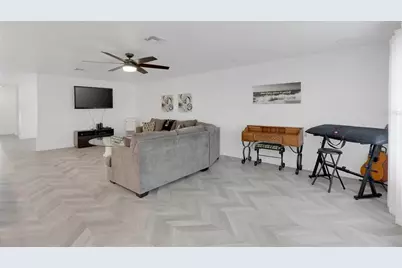 831 Belhaven Dr, Orlando, FL 32828 - Photo 13