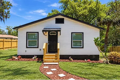 816 Woodland Avenue, Leesburg, FL 34748 - Photo 1
