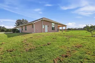 2679 NE 108th Ln, Oxford, FL 34484 - Photo 59