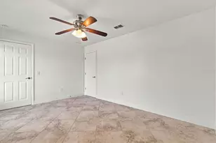 2679 NE 108th Ln, Oxford, FL 34484 - Photo 45