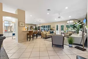 1302 La Estrellita Way, The Villages, FL 32162 - Photo 9