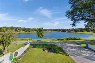 521 E Mirror Lake Dr, Fruitland Park, FL 34731 - Photo 59