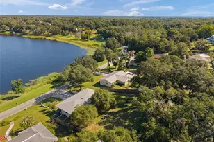 521 E Mirror Lake Dr, Fruitland Park, FL 34731 - Photo 71