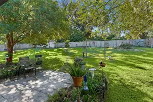 521 E Mirror Lake Dr, Fruitland Park, FL 34731 - Photo 53
