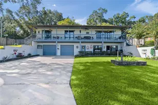 521 E Mirror Lake Dr, Fruitland Park, FL 34731 - Photo 3