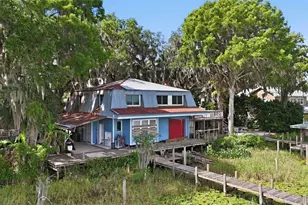 400 Lakeshore Dr, Eustis, FL 32726 - Photo 1